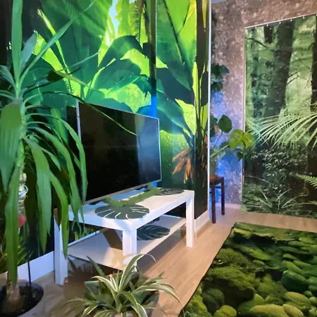 Welcome To The Jungle-2
