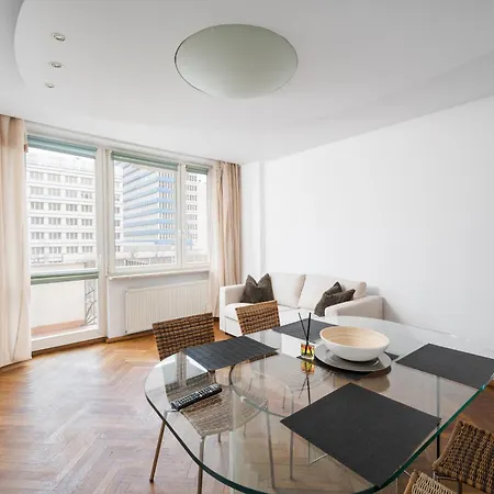 Warsaw Iconic View Apartment-2