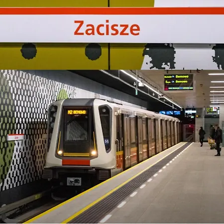 Feels Like Home Metro Zacisze-3