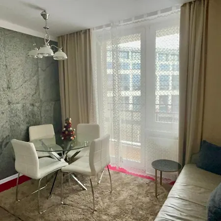 Perfect Location Two Bedrooms With Balkony-2