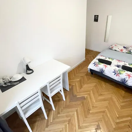Fantastic Waw - W8 Room A-3