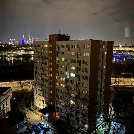 Stara Praga City River View-3