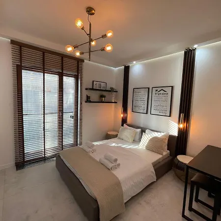 Pawia Charming Studio-3