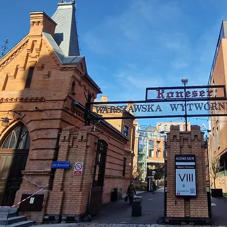 Koneser Warsaw By Better Place-3