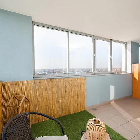 Bemowo Narwik Malachite Apartment By Bookinghost-3