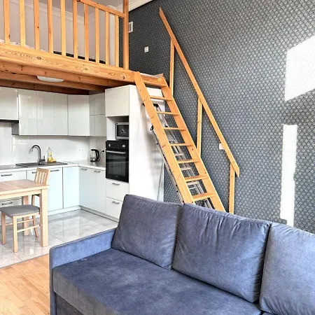Stylish Apartment In The Centre -By Hik Apartments-2