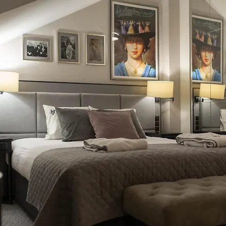 Hotel Teatro Boutique Old Town - Destigo Hotels-2