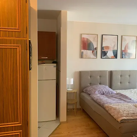 Samodzielne wyposażone mieszkanie-3