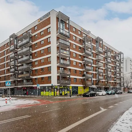 Apartment With Parking And Garden Near The Pge Stadium In Warsaw By Noclegi Renters-2