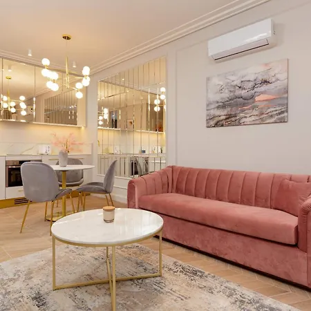 Lux Warsaw City Center Mennica Residence By Renters Prestige-2