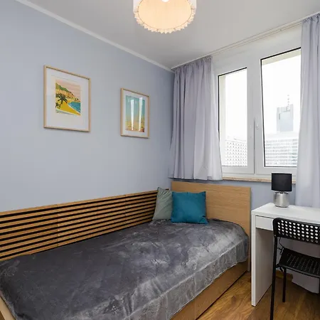ROOMs Krochmalna 3-3