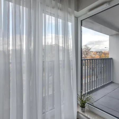 Urban Chic - Great Location- One Bedroom Apartment - Siedmiogrodzka 3-3