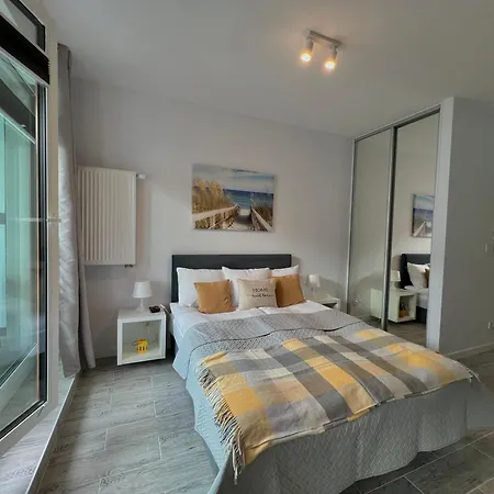 Studio Apartment Honey by Galeria Północna-2