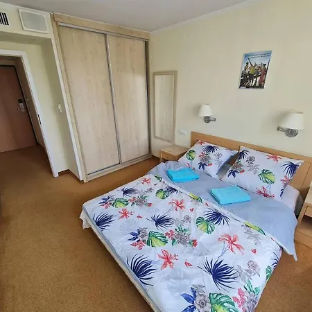 10Q - Z6 Apartment 1003-2