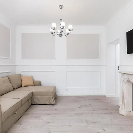 Glamour Apartment Mila With Balcony In Warsaw By Noclegi Renters-2