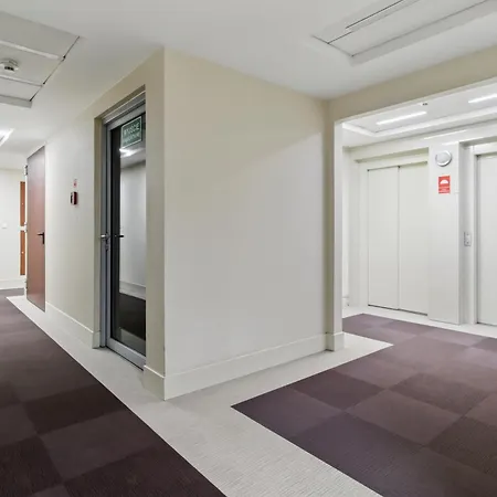 Lovely Boutique Studios 2X1Br Nearby Chopin Airport & 15 Min To Centre By Tram-3