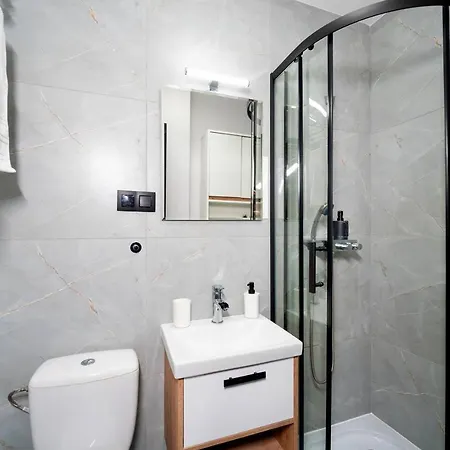 Studio Obok Metra! Apartmenty Natural-2