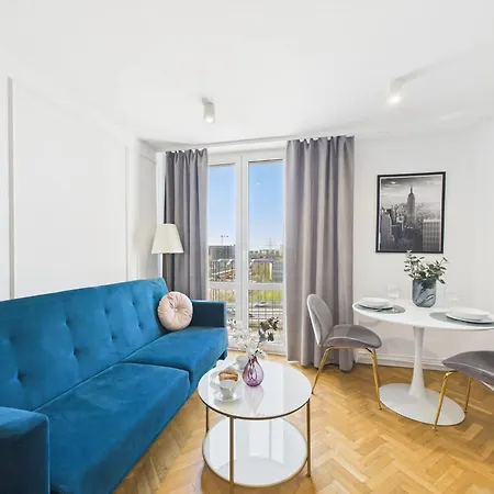 Stylish And Bright Studio Pet-Friendly By Noclegi Renters-3