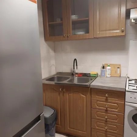 Варшава Centrum Apartamenty Roland Centrum Warszawy 1 Pokoj W 2-Pokojowym Mieszkaniu Graniczna 4 Ze Wspolna Wanna I Lazienka-3