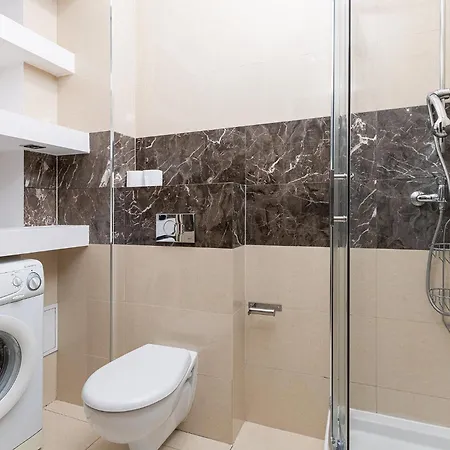 RentPlanet - Apartamenty Chmielna-3