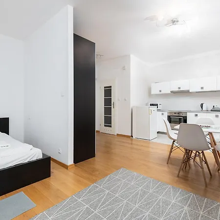 Rentplanet - Apartamenty Chmielna-2