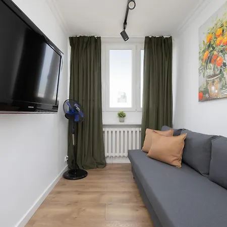 City Center Affordable & Cozy Studio Apartments By Noclegi Renters-2