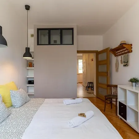 Warsaw Concierge Paryska-2