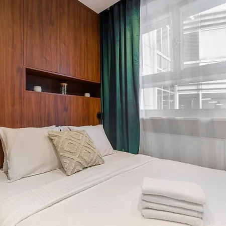 Lumina Cozy Studio In Center Warsaw-2