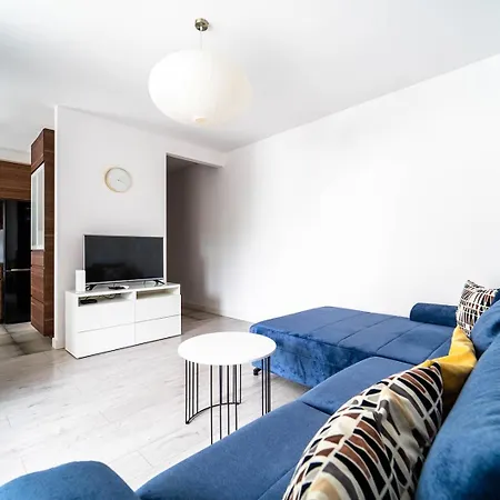 Kolska Blue&Grey Harmony Apartment-2