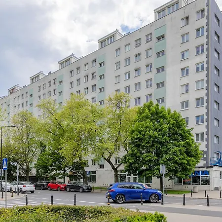 Bright Apartments Close To City Centre By Noclegi Renters-2