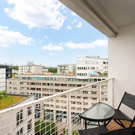 Solec Powiśle Deluxe Apartment by BookingHost-2
