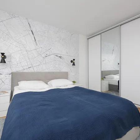 Salezego Apartment With Balcony Near Pge Narodowy Warsaw By Noclegi Renters-3