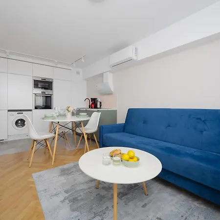 Salezego Apartment With Balcony Near Pge Narodowy Warsaw By Noclegi Renters-2