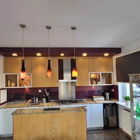 Apartment Near The Plocka Metro Station-3