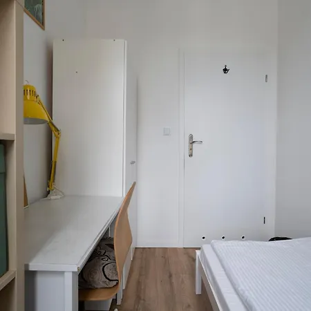 Central Flat At Plac Konstytucji-2