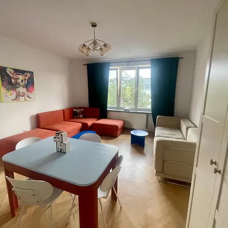 Dog of Warsaw Apartment Odolańska-3