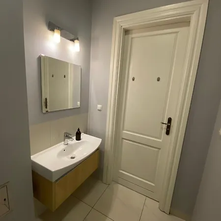 Fantastic-Inn Warszawa - NS51-2