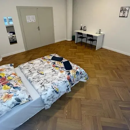 Fantastic-Inn Warszawa - NS25-2