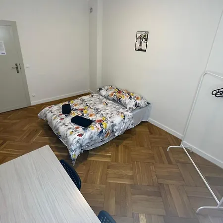 Fantastic-Inn Warszawa - Ns25-2