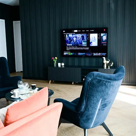 Apartament Ogrodowa Deluxe With Parking-3