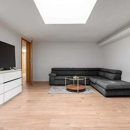 Large Apartment In The Center Of Warsaw By P&M-3