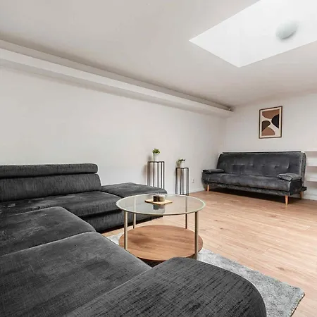 Large Apartment In The Center Of Warsaw By P&M-2