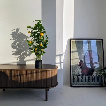 Royal Gardens Panorama Apartment By Cooee-2
