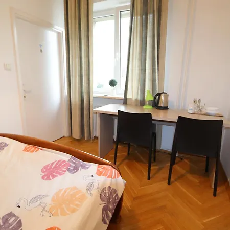 Fantastic-Inn Warszawa - NS54-2
