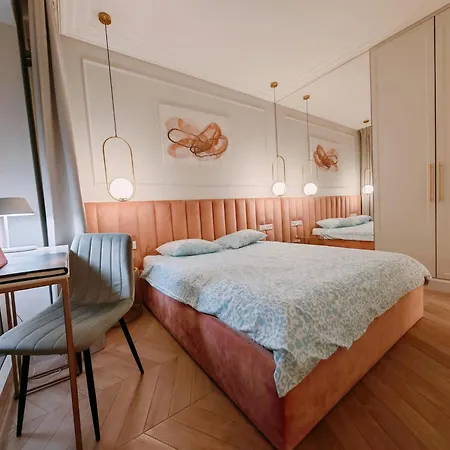 Vipwarsawapartments Zircon Mennica Residence-3