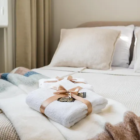 La Perle French-Style Suite In The Heart Of Warsaw With Premium Service-2