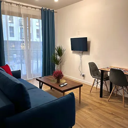 Apartment A106 By Real Apartment-2