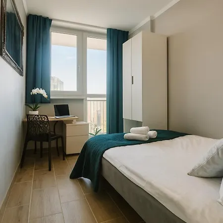 V27 Ajax Warsaw Bed&Breakfast Rooms-3