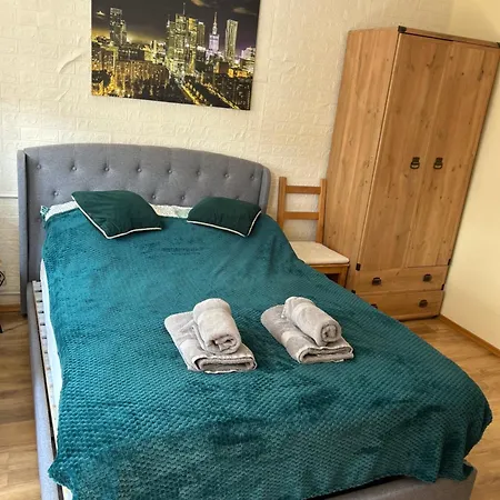 Apartament W Centrum Warszawy I-2