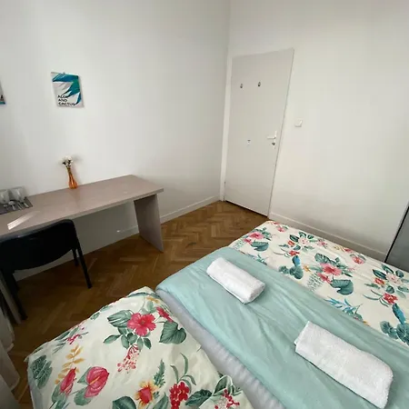 Fantastic-Inn Warszawa - Kozia-2